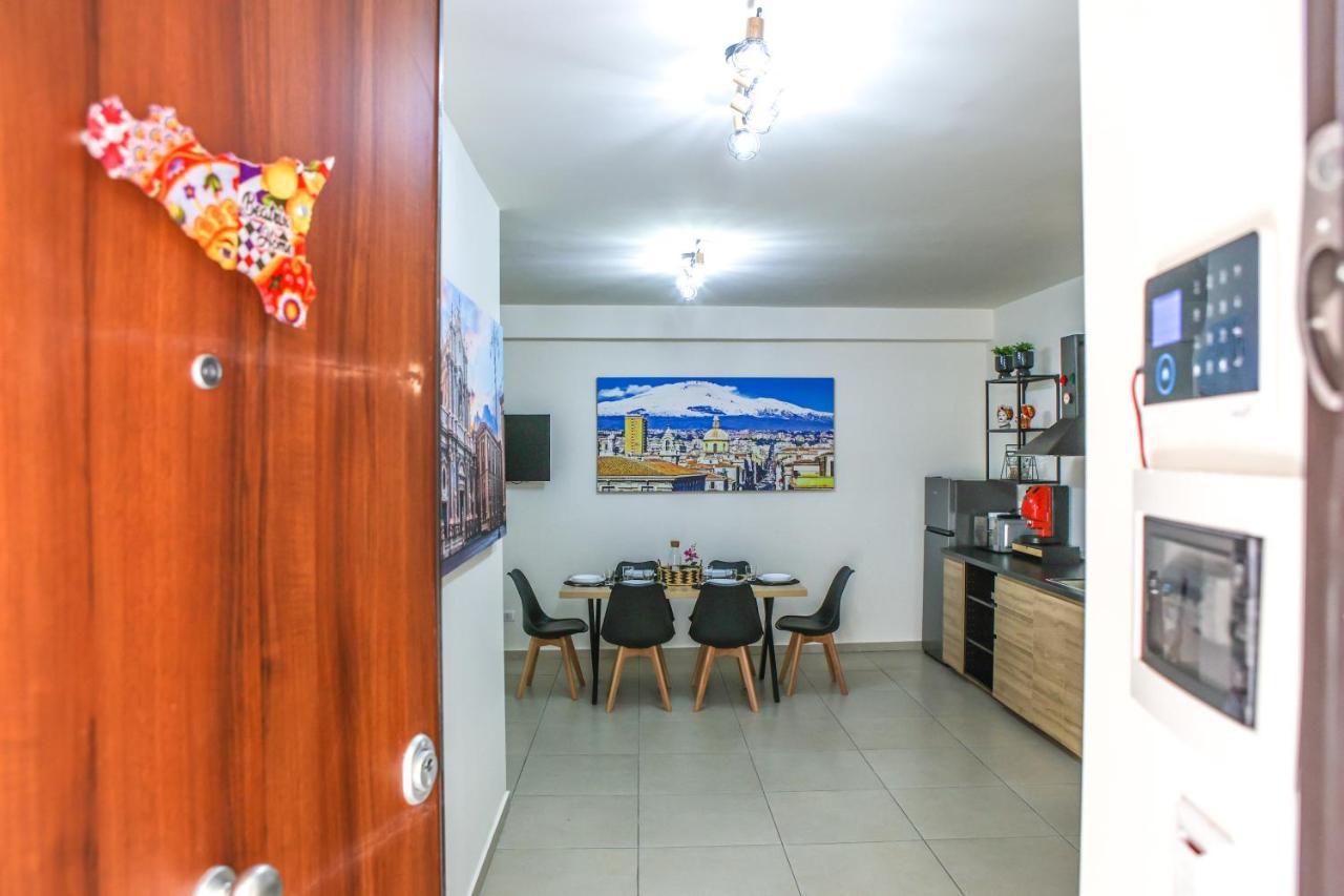 Beatrix Home Катания Экстерьер фото